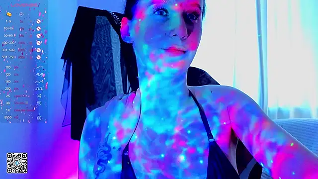 mon lola online show from 28, 2, 2025