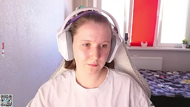 mon lola online show from 24, 9, 2025