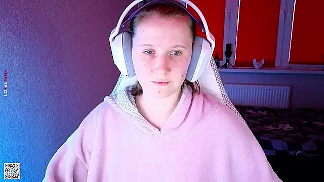 mon lola online show from 28, 9, 2025