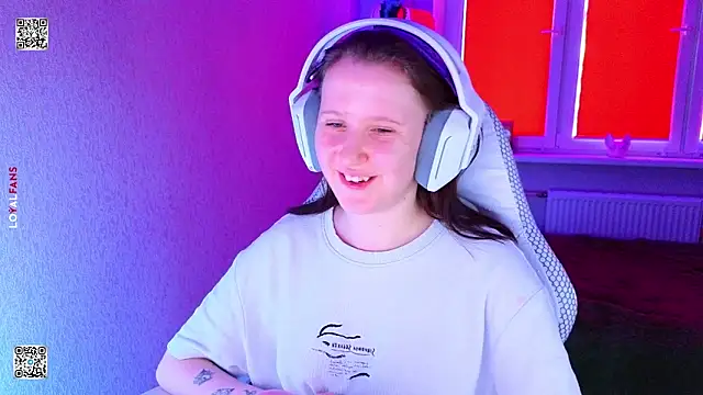 mon lola online show from 6, 4, 2026