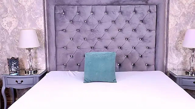 LexiRiley online show from 8, 3, 2026