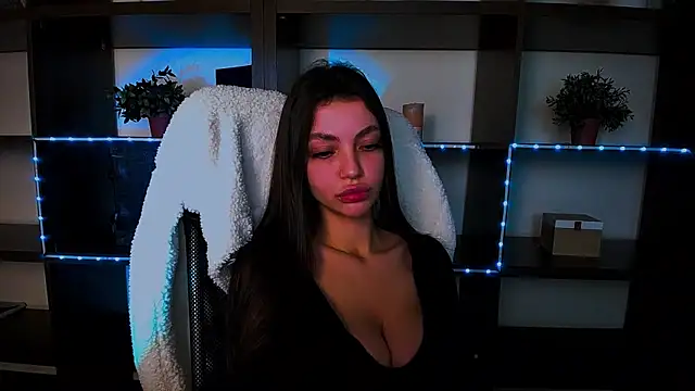 Lexi Jous online show from 17, 3, 2025