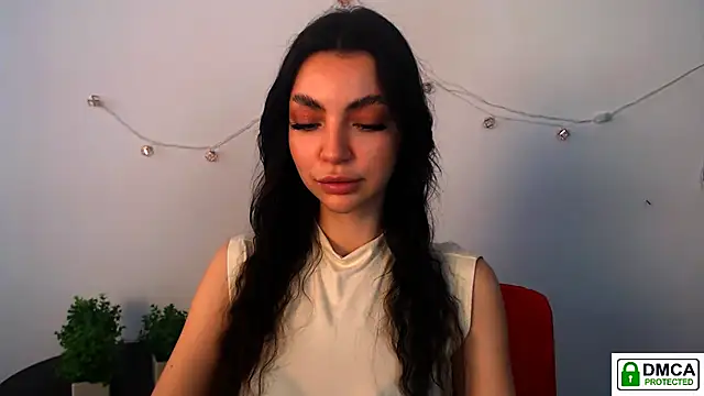 Lexi Jous online show from 17, 4, 2026