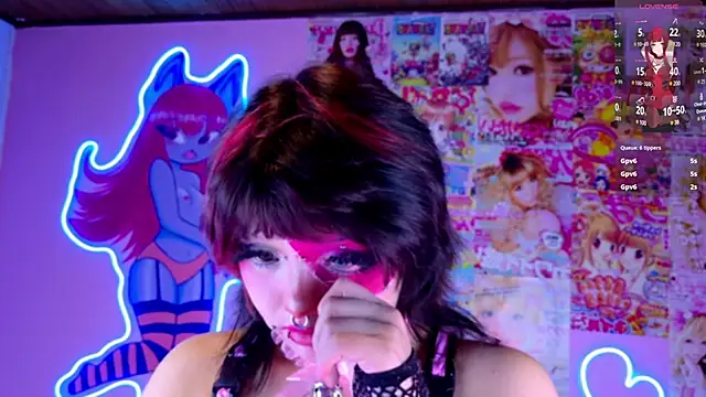 LaytonBox online show from 11, 2, 2025