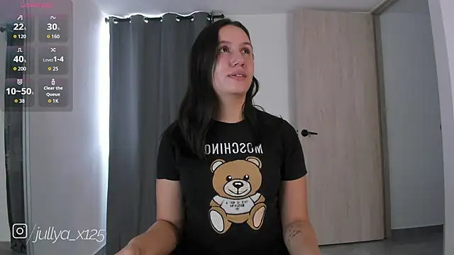 Jullya x online show from 22, 4, 2026
