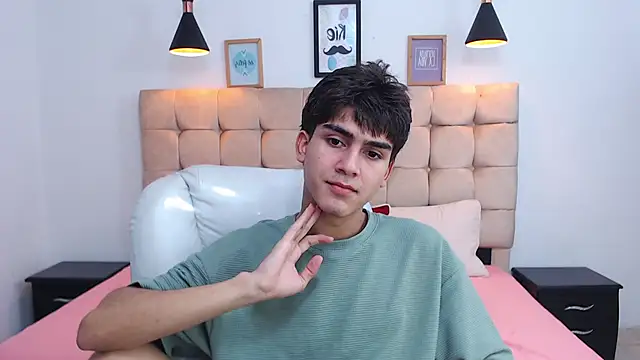 Tommy18   online show from 23, 1, 2025