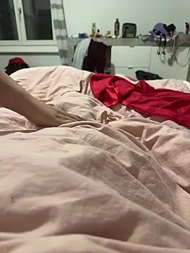 MelissathequeenOff online show from 5, 3, 2026