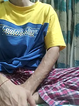 TOPMOON001 online show from 25, 3, 2026