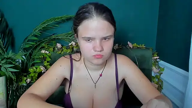 AdeleCruz online show from 29, 3, 2026