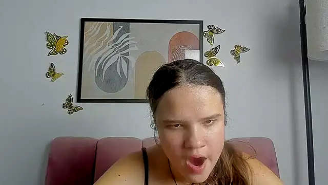 AdeleCruz online show from 6, 4, 2026