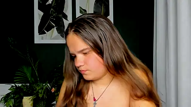 AdeleCruz online show from 26, 4, 2026