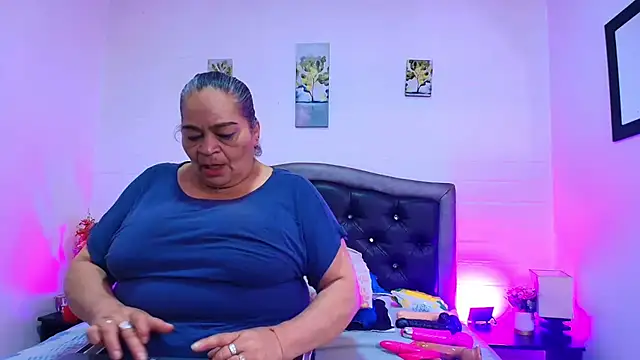 Snapshot of VickyBoobss chatting on 13, 6, 2026 VickyBoobss online show from 13, 6, 2026