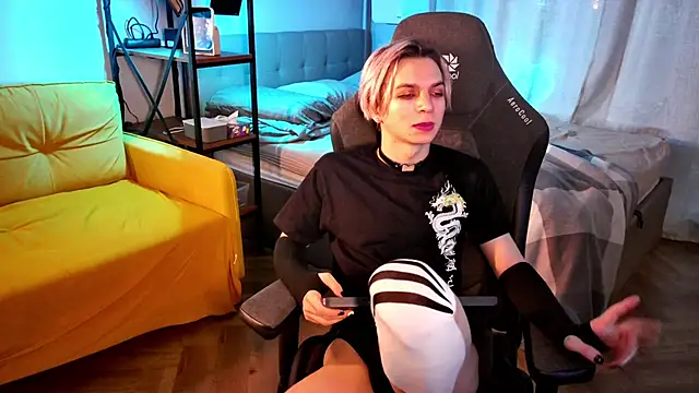 leon yuugen online show from 29, 1, 2025