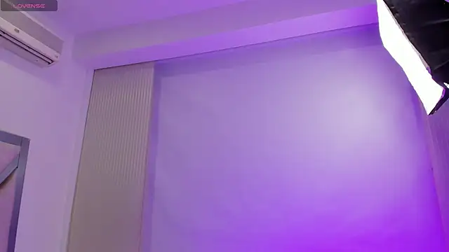 kathy bakerr online show from 23, 4, 2026