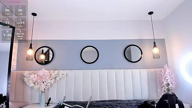 chelsea bolton  online show from 23, 4, 2026