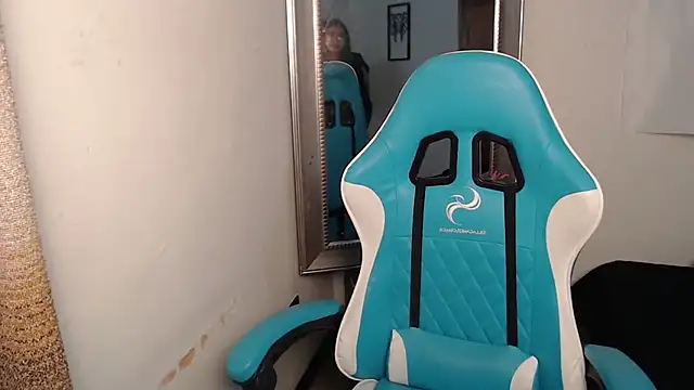 Aleska Miami online show from 15, 9, 2025