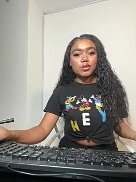 Snapshot of JasmineRose7 chatting on 26, 11, 2025 JasmineRose7 online show from 26, 11, 2025