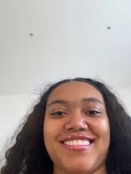 JasmineRose7 online show from 25, 4, 2026