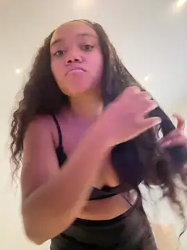 JasmineRose7 online show from 27, 4, 2026