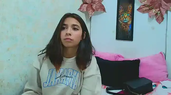 Rousse violett online show from 7, 1, 2025