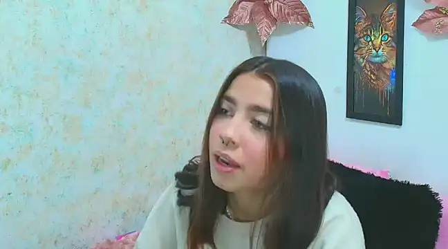 Rousse violett online show from 15, 1, 2025