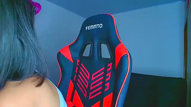 Rousse violett online show from 14, 10, 2025