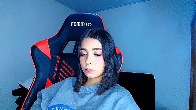 Rousse violett online show from 28, 4, 2026