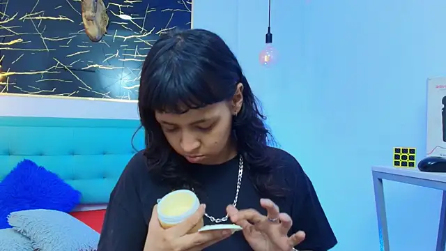 gabriela cortez online show from 2, 10, 2025