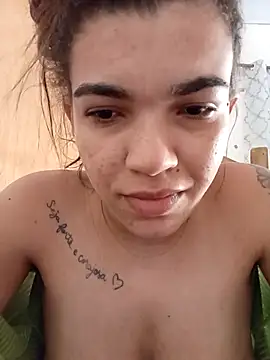 Snapshot of oliveira_k chatting on 14, 11, 2025 oliveira k online show from 14, 11, 2025