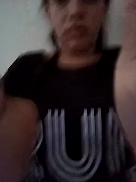 Snapshot of oliveira_k chatting on 16, 11, 2025 oliveira k online show from 16, 11, 2025