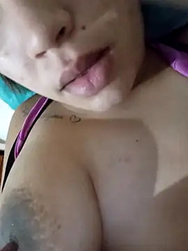 Snapshot of oliveira_k chatting on 3, 2, 2026 oliveira k online show from 3, 2, 2026