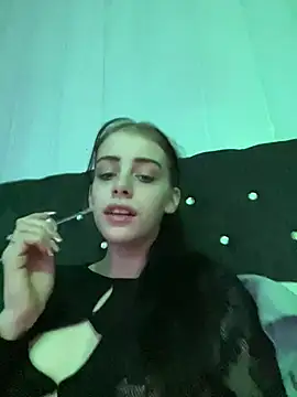 VioletxBlue online show from 14, 1, 2025