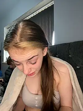 VioletxBlue online show from 14, 9, 2025