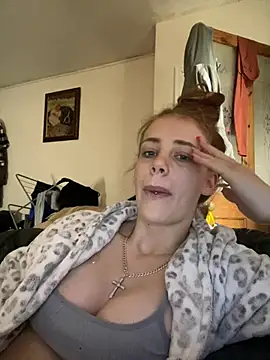 VioletxBlue online show from 11, 6, 2026