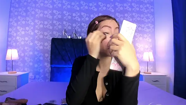 SalomeSimonz online show from 25, 4, 2026