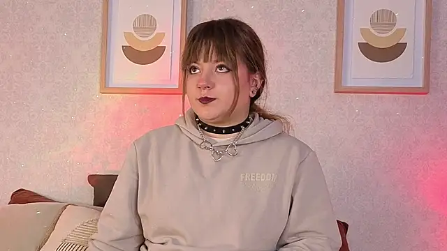 Veronica simons online show from 10, 10, 2025