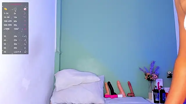 LovelyNickii online show from 10, 3, 2025