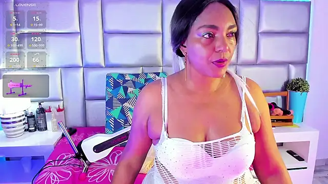 LovelyNickii online show from 3, 3, 2026