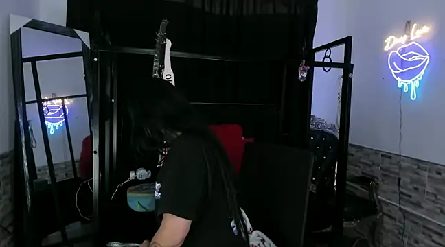 amyswallow7 online show from 25, 1, 2025