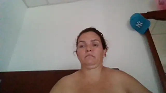 squirtlatinx online show from 28, 7, 2026