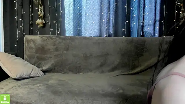 Snapshot of Amelia_skyy chatting on 12, 6, 2026 Amelia skyy online show from 12, 6, 2026