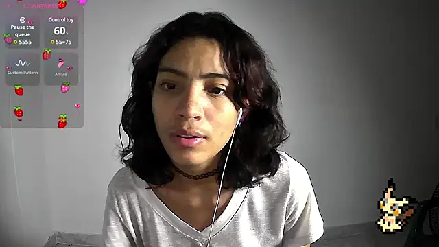 Lovelyamyy online show from 28, 2, 2025