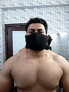 vaibhavchugh38 online show from 8, 5, 2026