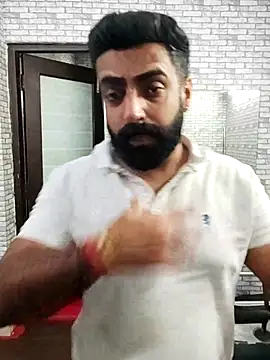 vaibhavchugh38 online show from 17, 5, 2026