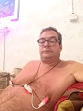 Snapshot of MountJohnXL chatting on 15, 9, 2025 MountJohnXL online show from 15, 9, 2025