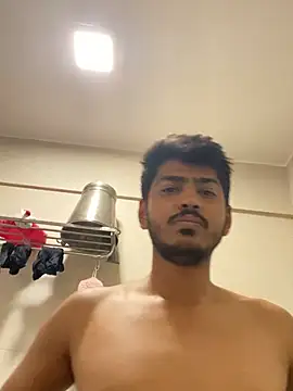 cute modell online show from 23, 3, 2025