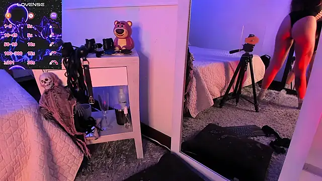 coral jonesss online show from 15, 1, 2026