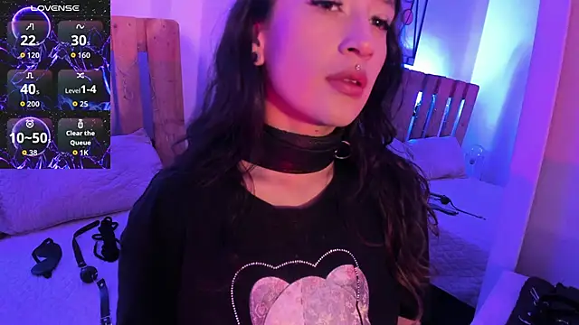 coral jonesss online show from 30, 3, 2026