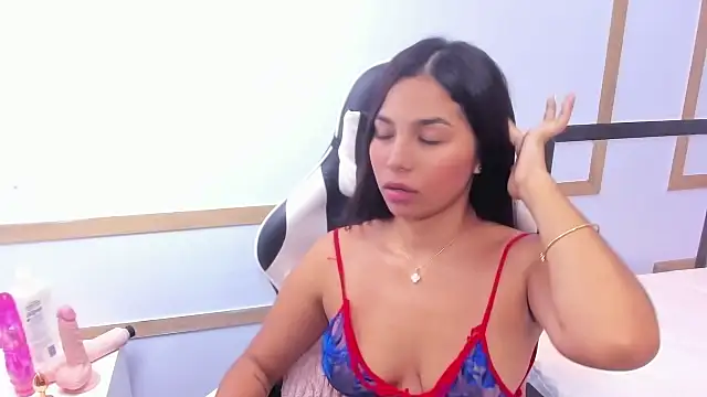 CharlotteGraay online show from 23, 2, 2025