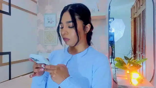 CharlotteGraay online show from 27, 4, 2026